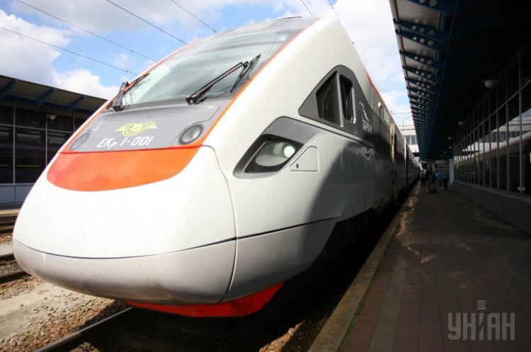 Укрзалізниця: кількість пасажирів до Європи та назад збільшилася в 8 разів