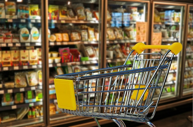 Українці стали купувати на 8% більше Українці стали купувати на 8% більше