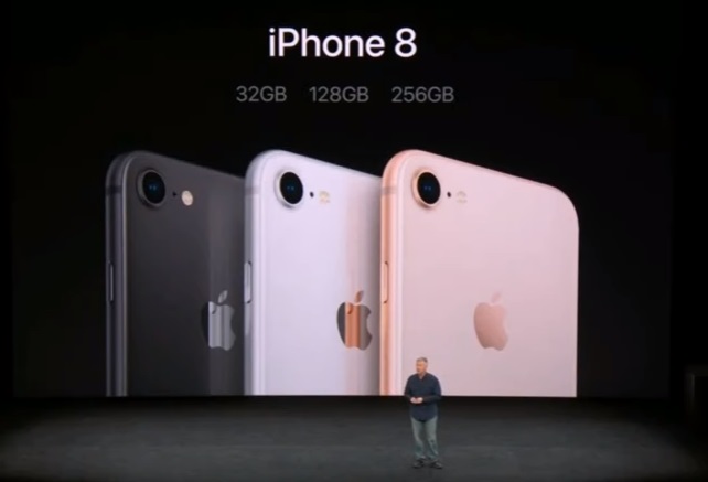 скрін-шот Youtube Стали відомі ціни на нові iPhone - iPhone 8, iPhone 8 Plus та iPhone Х