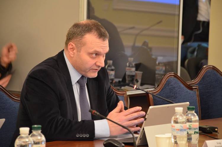 Ігор Черкашин: «У нас продовжують зводити бетонні коробки замість будівель з високим класом енергоефективності» Ігор Черкашин: «У нас продовжують зводити бетонні коробки замість будівель з високим класом енергоефективності»