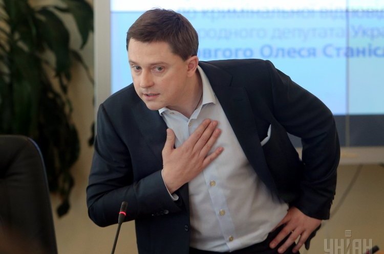 Фото УНІАН Прокуратура вручила підозру нардепу Олесю Довгому у зловживанні владою