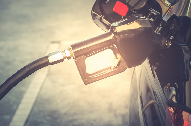 Кто и сколько зарабатывает в Украине на нефтепродуктах Кто и сколько зарабатывает в Украине на нефтепродуктах