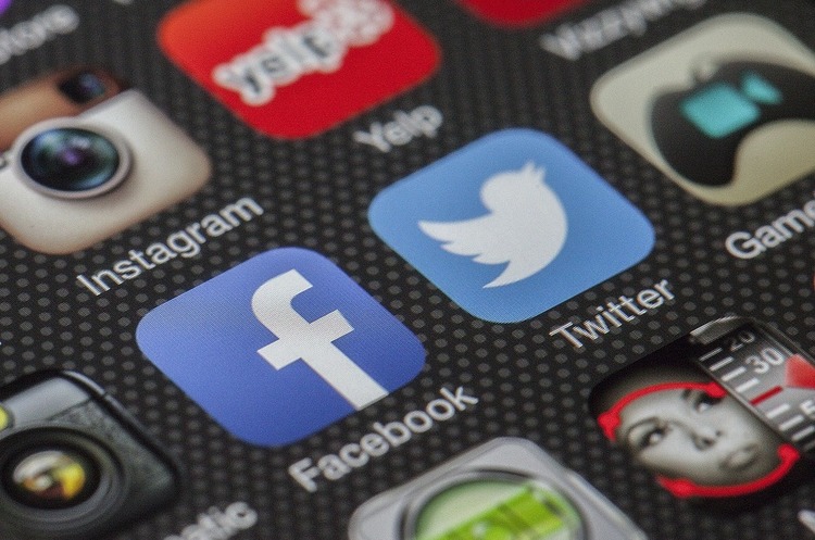 фото pixabay.com Представники Facebook, Google і Twitter дадуть свідчення в Конгерсі у «російській справі»