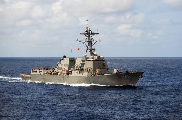 Китай вважає, що міноносець США порушив його морський кордон Китай вважає, що міноносець США порушив його морський кордон