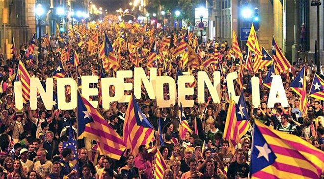 Пучдемон не зміг дати чіткої відповіді щодо незалежності Каталонії