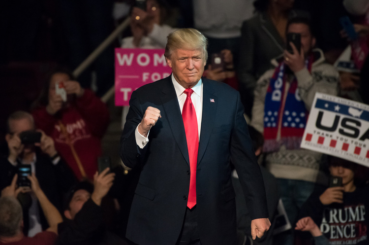 Трамп має намір зустрітись із Путіним та поговорити про Україну