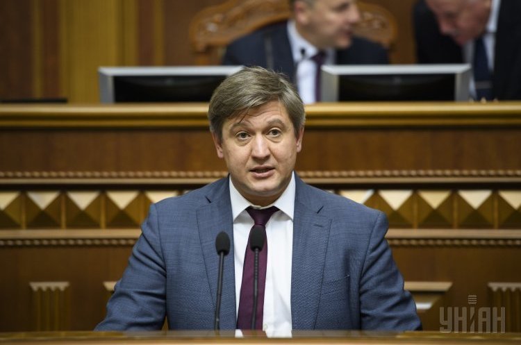 ДФС продовжила перевіряти податкову історію Олександра Данилюка ДФС продовжила перевіряти податкову історію Олександра Данилюка