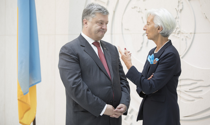 Фото International Monetary Fund Україна повинна буде переглянути програму співпраці з МВФ у 2019 році