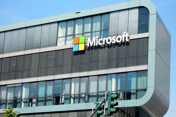 Нацполіція і «Microsoft Україна» співпрацюватимуть у сфері кібербезпеки Нацполіція і «Microsoft Україна» співпрацюватимуть у сфері кібербезпеки