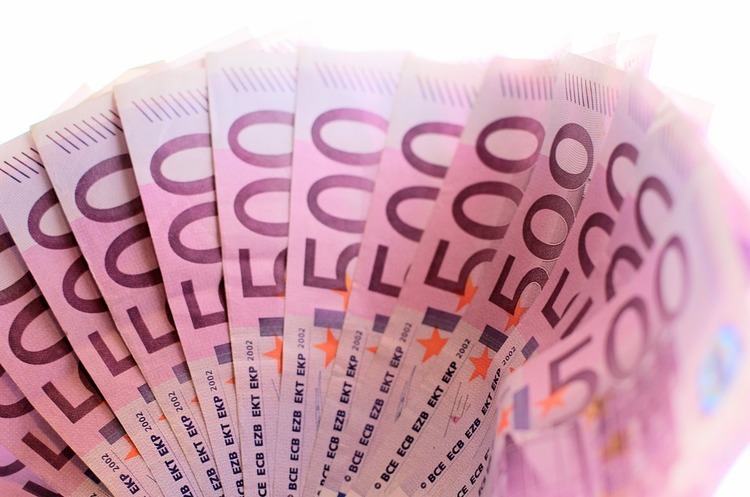 За рік Україна отримала 23 млн євро гуманітарної допомоги від Німеччини За рік Україна отримала 23 млн євро гуманітарної допомоги від Німеччини
