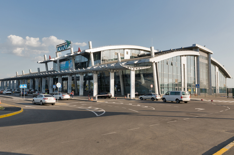 Пасажиропотік аеропорту «Київ» виріс на третину після отримання безвізового режиму з ЄС Пасажиропотік аеропорту «Київ» виріс на третину після отримання безвізового режиму з ЄС