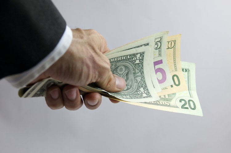 Щорічно у світі дають $1 трлн хабарів – ООН Щорічно у світі дають $1 трлн хабарів – ООН