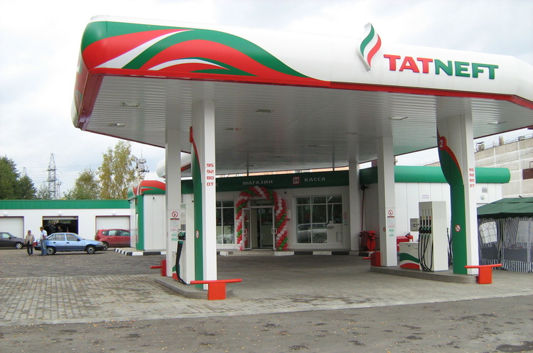 Reuters: російська «Татнєфть» працювала в Криму попри ризик потрапити під санкції Reuters: російська «Татнєфть» працювала в Криму попри ризик потрапити під санкції