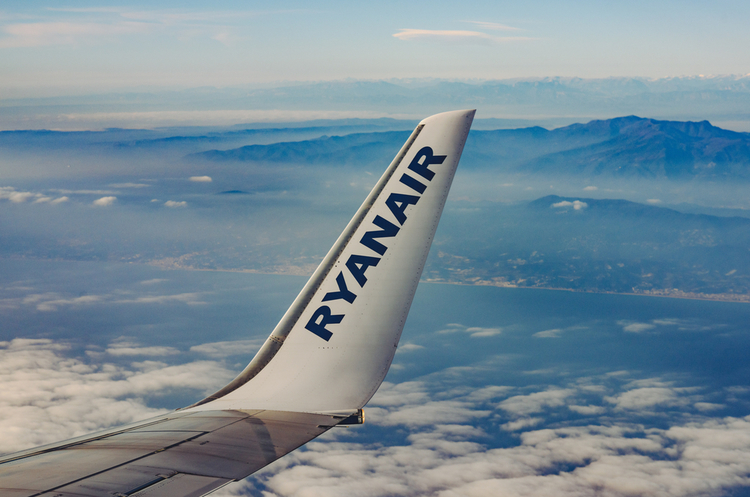 Вперше за 32 роки пілоти Ryanair провели страйк Вперше за 32 роки пілоти Ryanair провели страйк