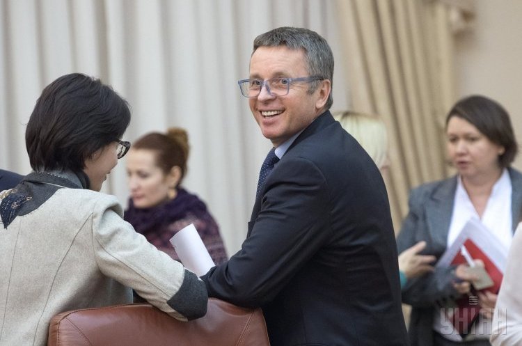 Для успішного розвитку України зростання ВВП має досягти 6–7% – Міклош Для успішного розвитку України зростання ВВП має досягти 6–7% – Міклош