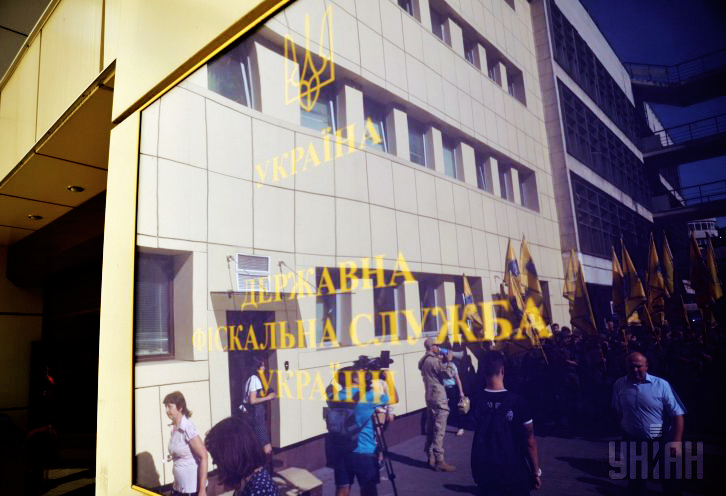 Фото: Уніан ДФС відновила реєстрацію 35 100 податкових накладних/розрахунків коригування