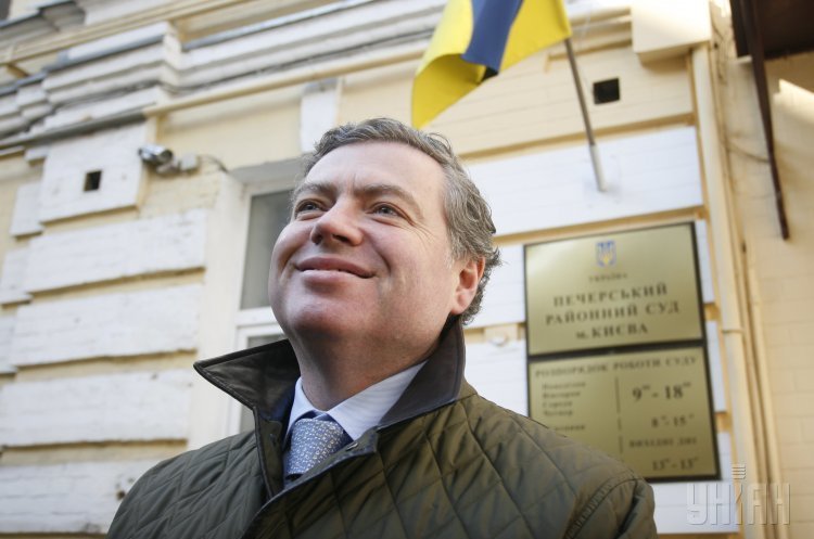 Євген Корнійчук Оголошено в розшук екс-заступника голови правління «Нафтогаз України» – Луценко