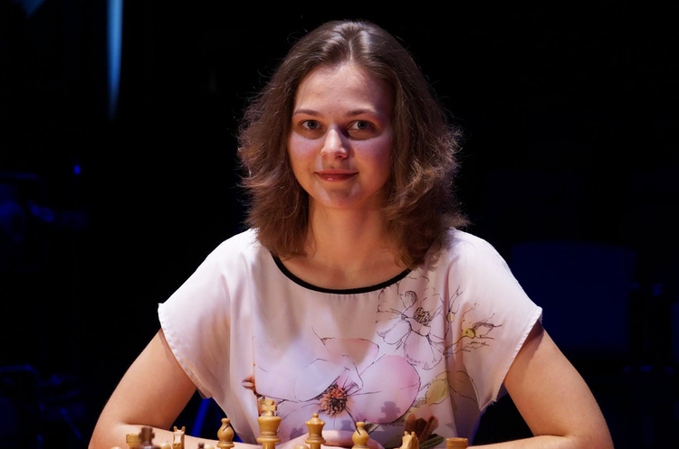 Українка Анна Музичук увійшла до трійки кращих шахісток світу Українка Анна Музичук увійшла до трійки кращих шахісток світу