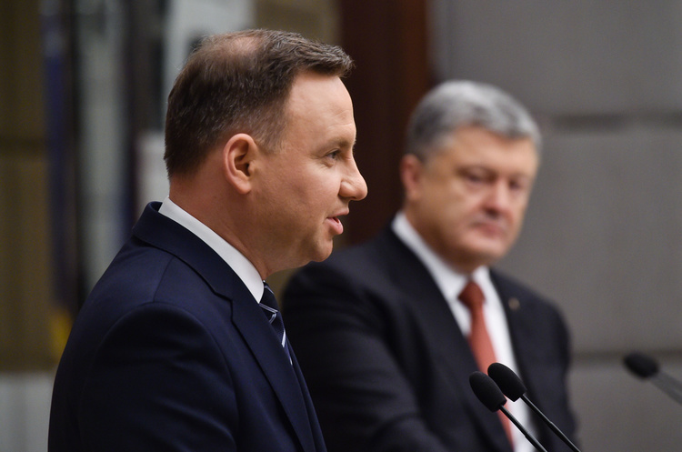 Анджей Дуда та Петро Порошенко У тіні Ізраїлю: чому сталося чергове загострення польсько-українських відносин