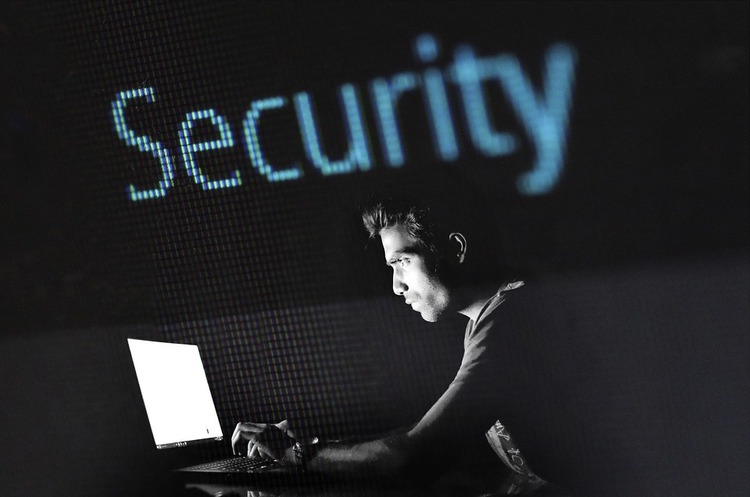 США та Австралія також звинуватили Росію в поширенні вірусу NotPetya США та Австралія також звинуватили Росію в поширенні вірусу NotPetya