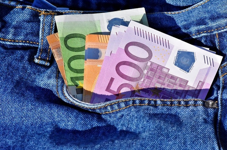 Eurostat назвав європейські країни, в яких найвища зарплата Eurostat назвав європейські країни, в яких найвища зарплата