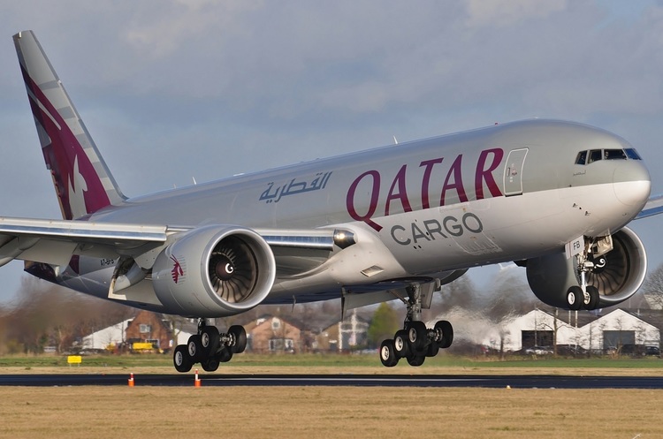 airplane-pictures.net Перший вантажний літак Qatar Airways прилетів до Борисполя (ВІДЕО)