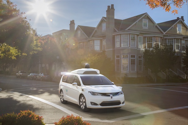 Waymo показала, як виглядає поїздка на їх безпілотному авто (ВІДЕО) Waymo показала, як виглядає поїздка на їх безпілотному авто (ВІДЕО)