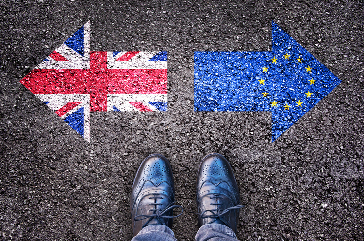 Brexit «без угоди» коштуватиме британським та європейським компаніям 65 млрд євро на рік Brexit «без угоди» коштуватиме британським та європейським компаніям 65 млрд євро на рік