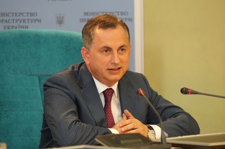Фото: wikipedia.org Екс-віце-прем'єр Борис Колесніков планує продаж одного з найбільших виробників свинини