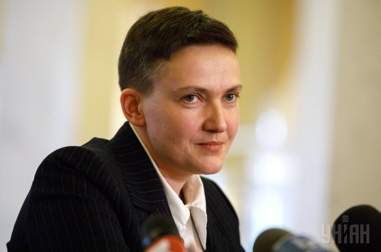 Фото: Уніан Луценко представив відеодокази причетності нардепа Надії Савченко до підготовки терористичного акту