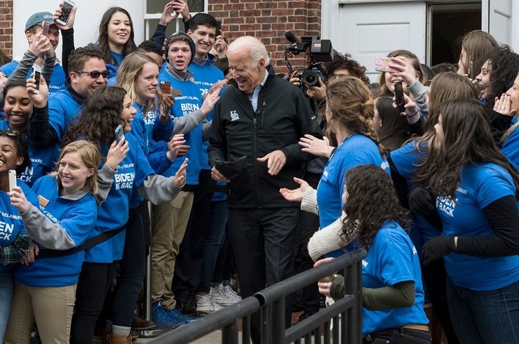 Twitter Joe Biden «Ти мені не погрожуй»: Трамп заявив, що поб'є Джо Байдена