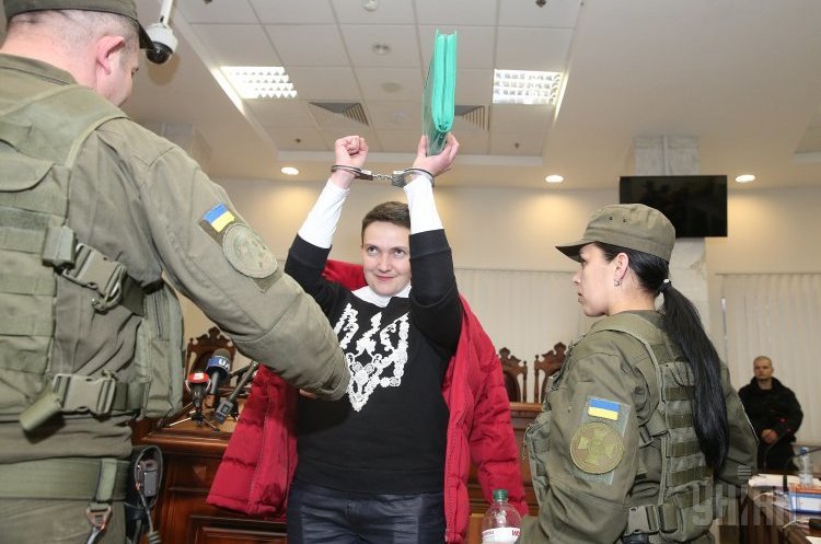 Суд залишив нардепа Савченко під вартою