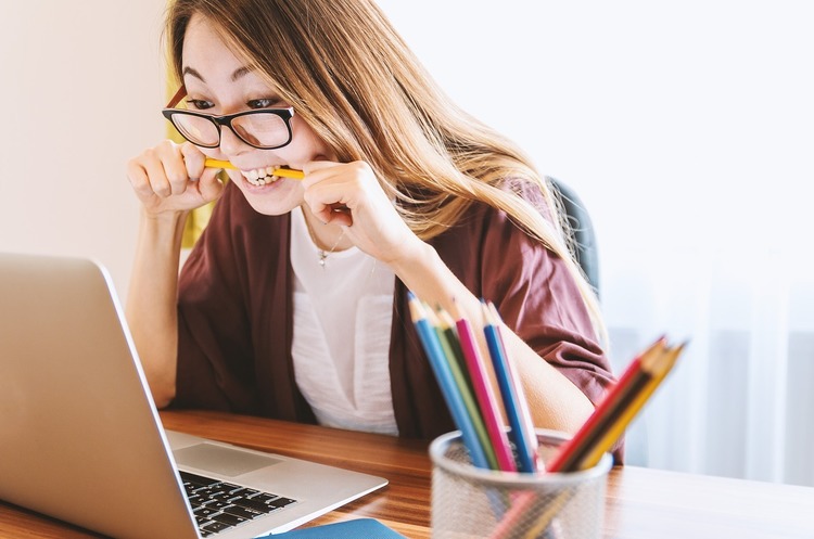 5 TED-виступів про те, як зробити офісну роботу менш нестерпною 5 TED-виступів про те, як зробити офісну роботу менш нестерпною