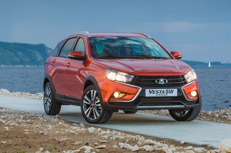 Lada Vesta Cross Світові автомобільні бренди відмовилися брати участь в автосалоні в Москві