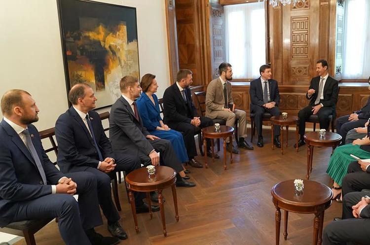 Асад підрахував, що на відновлення інфраструктури в Сирії після авіаударів треба $400 млрд Асад підрахував, що на відновлення інфраструктури в Сирії після авіаударів треба $400 млрд