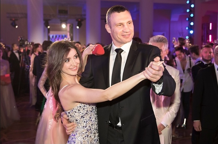 http://kiev.klichko.org Кличко відкрив у столиці Віденський бал, присвячений спортивним досягненням українців (ФОТО)