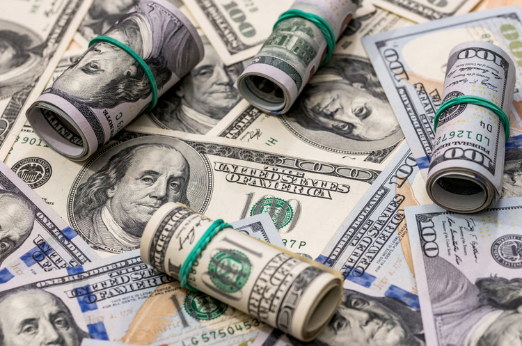 Фото: Shutterstock НБУ планує купити до $10 млн на міжбанку наступного кварталу