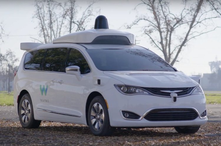 Вдруге в Аризоні: безпілотний автомобіль Waymo потрапив у ДТП (ВІДЕО) Вдруге в Аризоні: безпілотний автомобіль Waymo потрапив у ДТП (ВІДЕО)