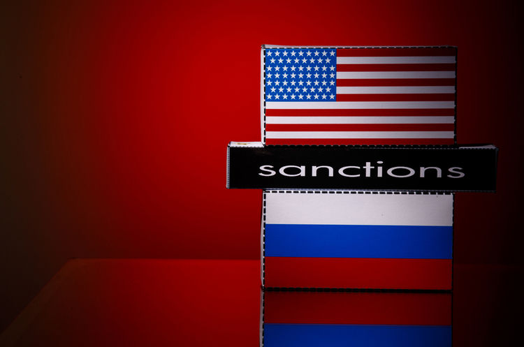 фото Shutterstock У Росії пропонують за дотримання санкцій США саджати на 4 роки до в’язниці