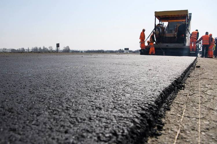 «Укравтодор» припинить поточні ремонти доріг на користь капітальних до 2020 року «Укравтодор» припинить поточні ремонти доріг на користь капітальних до 2020 року
