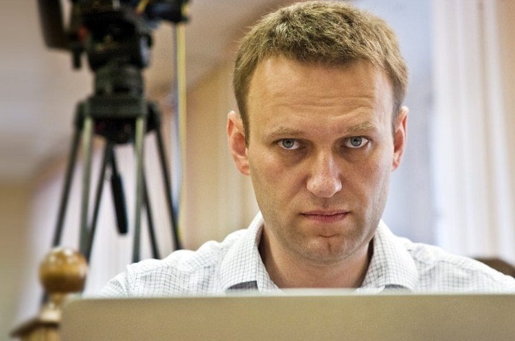 фото DR Опозиціонера Навального кинули до в’язниці на 30 діб за акцію протесту «Він нам не цар»