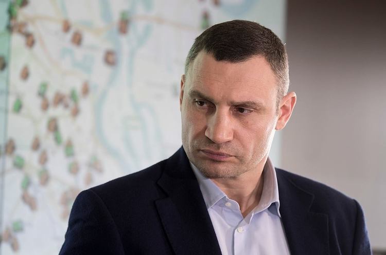 Віталій Кличко Хрещатик перекрили за вимогою УЄФА