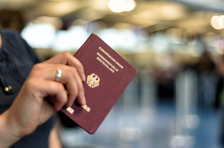 Все більше британців беруть німецьке громадянство перед Brexit Все більше британців беруть німецьке громадянство перед Brexit