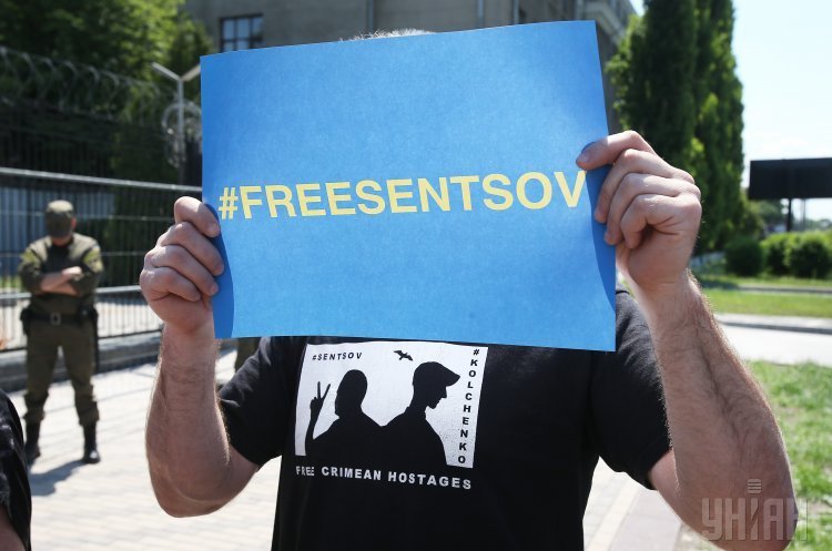 Фото: УНІАН Олег Сенцов написав листа лідерам країн «Великої сімки»
