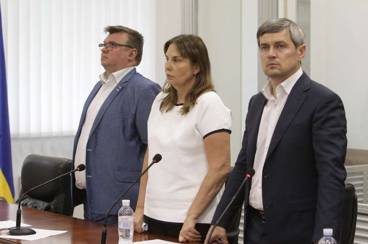 Власників «Гаврилівських курчат» випустили під заставу у розмірі 5 млн грн Власників «Гаврилівських курчат» випустили під заставу у розмірі 5 млн грн