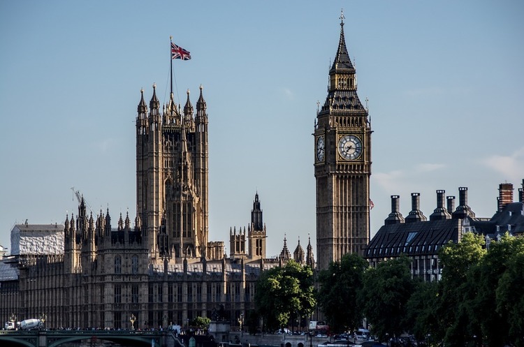 Парламент Британії ухвалив законопроект щодо Brexit попри супротив частини депутатів Парламент Британії ухвалив законопроект щодо Brexit попри супротив частини депутатів