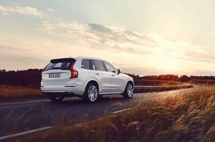Volvo планує до 2021 року запустити автопілот четвертого покоління на ХС90 Volvo планує до 2021 року запустити автопілот четвертого покоління на ХС90