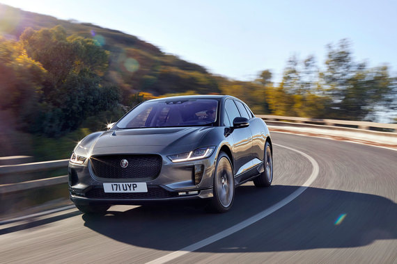 Електрокросовер Jaguar I-Pace Jaguar Land Rover починає виробництво електромобілів у Китаї