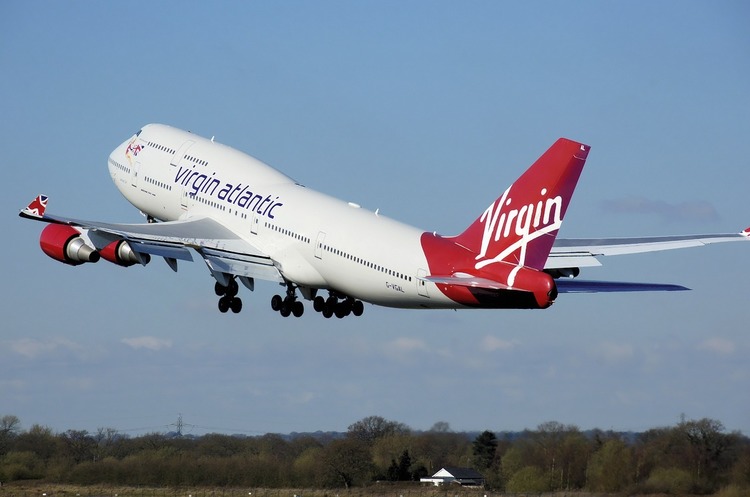 Авіакомпанія Virgin Atlantic пояснила, чому припинила співпрацю з МВС Великобританії Авіакомпанія Virgin Atlantic пояснила, чому припинила співпрацю з МВС Великобританії
