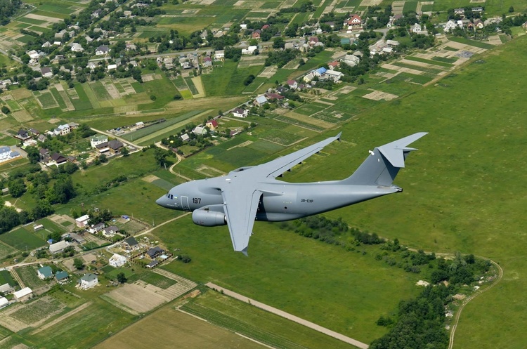 АН-178 «Антонов» має намір випустити до 10 літаків до 2023 року